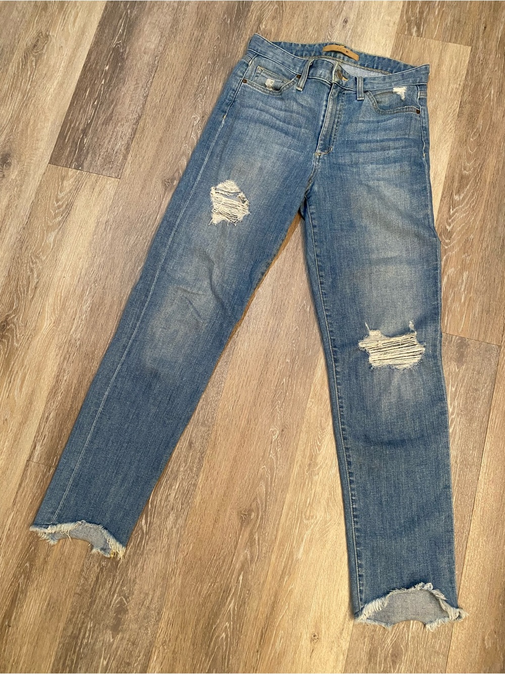 Joe’s Jeans "The 90's Niki" Mid-rise Boyfriend Distressed Jeans - Size 28